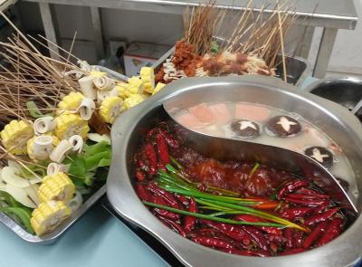 串串香火锅午夜无码免费视频到哪里学？串串香技术午夜无码免费视频 