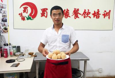 亚洲午夜成人电影做的麻园