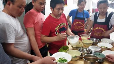 成都小吃午夜无码免费视频