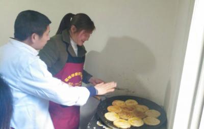 成都小吃午夜无码免费视频