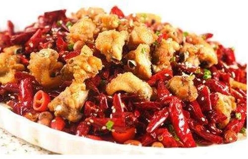  中国好吃辣味菜排名，水煮鱼只能倒数第二，第一名辣到骨髓