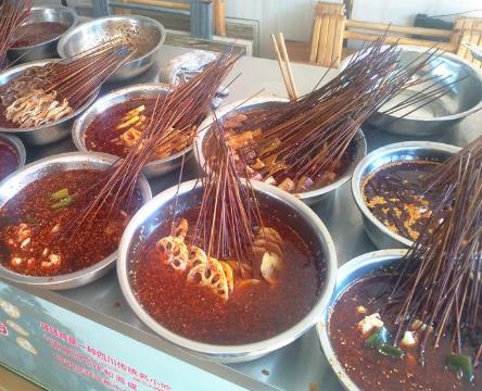 四川特色小吃，看起来很有油吃起来很香