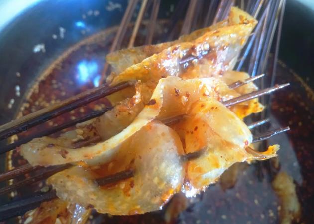 四川特色小吃，看起来很有油吃起来很香