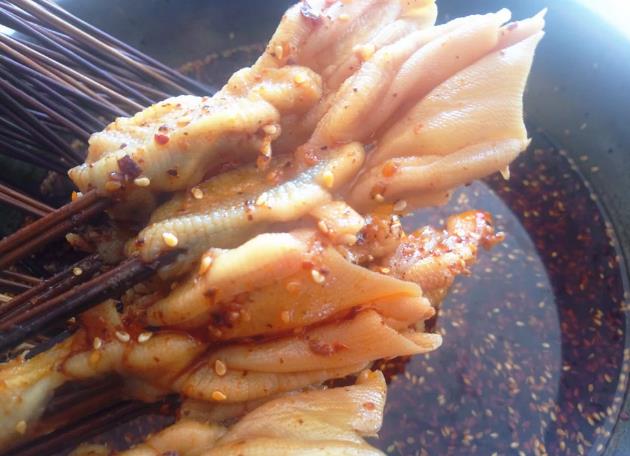 四川特色小吃，看起来很有油吃起来很香