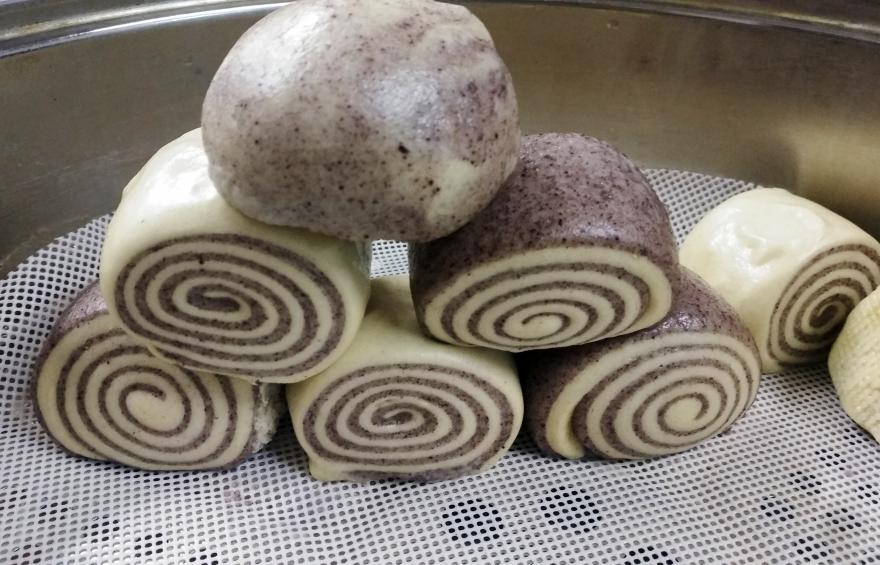 包子午夜无码免费视频哪里好?