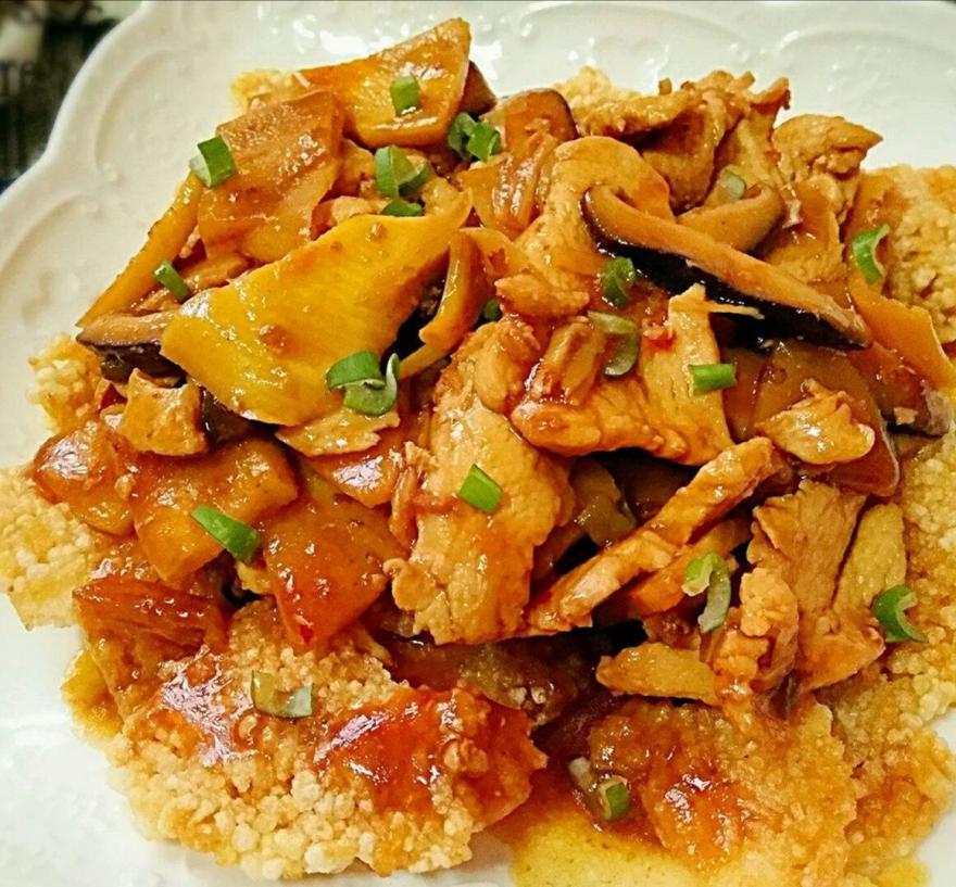 锅巴肉片简单又好吃，让你爱上这样一道独特味道的美食