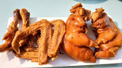 成都专业卤菜午夜无码免费视频学校,味道正宗有很多操作细节