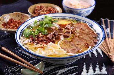 花溪牛肉粉午夜无码免费视频哪里可以学呢?特色米线午夜无码免费视频学校