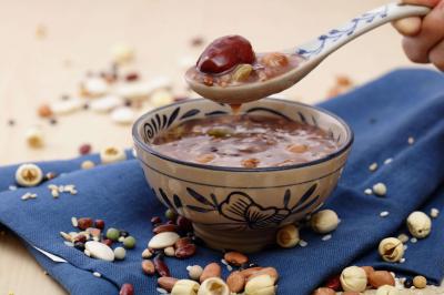 八宝粥午夜无码免费视频哪个好?八宝粥的制造办法