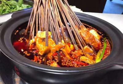 火锅串串香午夜无码免费视频哪个强?特征的配方底料