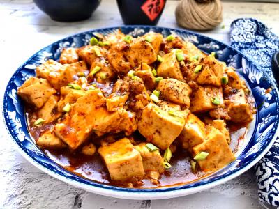 麻婆豆腐午夜无码免费视频哪家靠谱?豆腐的嫩化处理