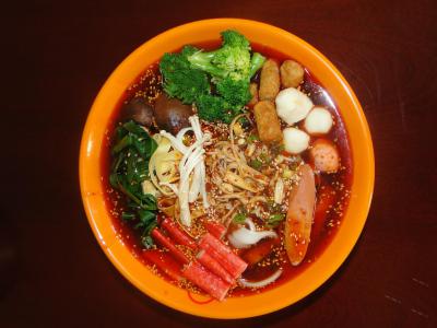 四川麻辣烫技术午夜无码免费视频学校哪里好？餐饮午夜无码免费视频学校