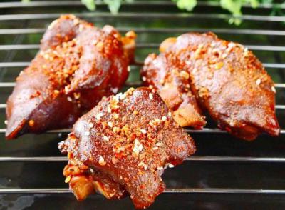 适合一个人卖的小吃摊，哪里可以学习烤猪蹄技术？