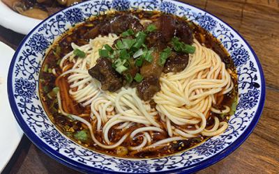 成都面馆技术午夜无码免费视频哪里好？