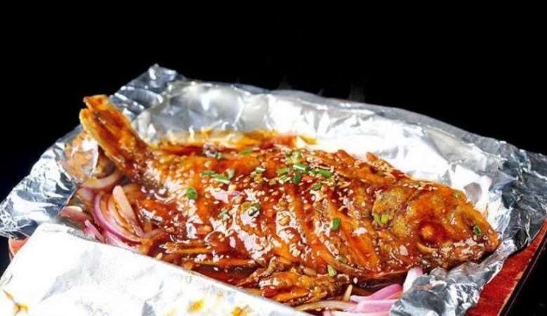 学万州烤鱼学费一般多少？成都正宗万州烤鱼