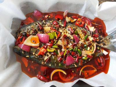 成都烤鱼专业午夜无码免费视频学校怎么选？成都学烤鱼哪里学最好？