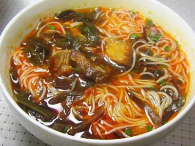  绵阳米粉技术午夜无码免费视频班在哪里？绵阳米粉技术午夜无码免费视频班