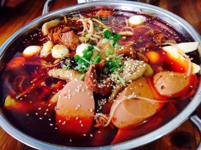 冒菜技术午夜无码免费视频班哪里好？选择午夜福利影院在线观看，掌握正宗川味冒菜核心技术！