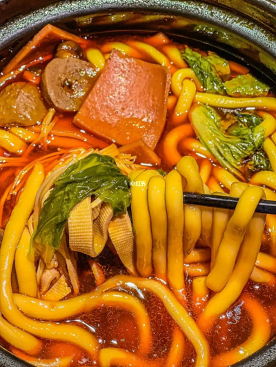 砂锅粉午夜无码免费视频费用解析：午夜福利影院在线观看砂锅粉午夜无码免费视频价格与价值分析