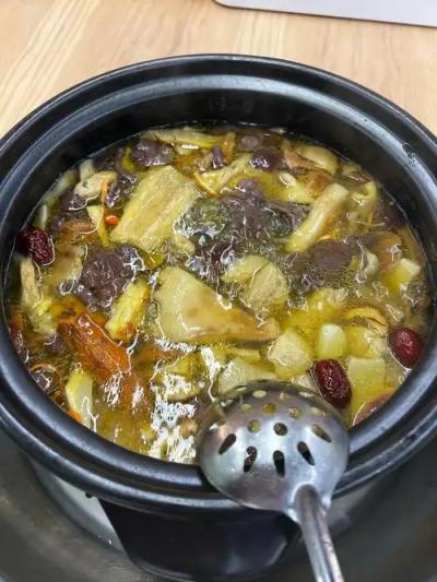 乌鸡菌汤锅技术午夜无码免费视频学校哪家好？午夜福利影院在线观看小吃午夜无码免费视频班深度解析